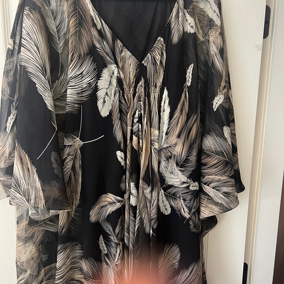 Diane Von Furstenberg silk dress size 8 - Picture 6 of 7